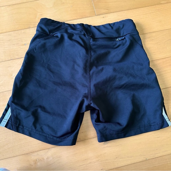 ADIDAS Black White Striped Biker Shorts - Picture 5 of 6